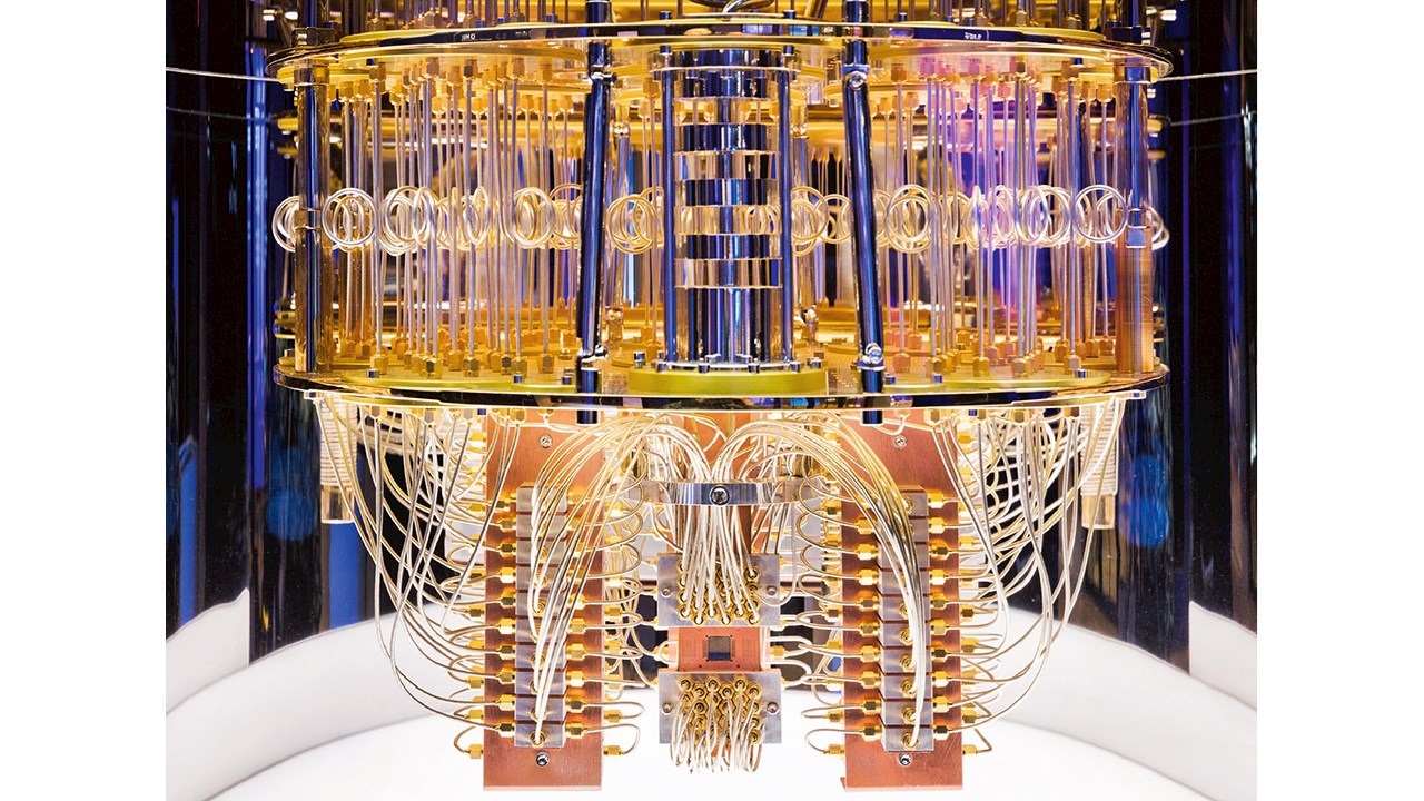 Macchine altamente sensibili e specializzate: Lukas Bischof ha potuto far eseguire i calcoli online su un computer quantistico per il suo lavoro. (Immagine di esempio) (Credit: ABB)