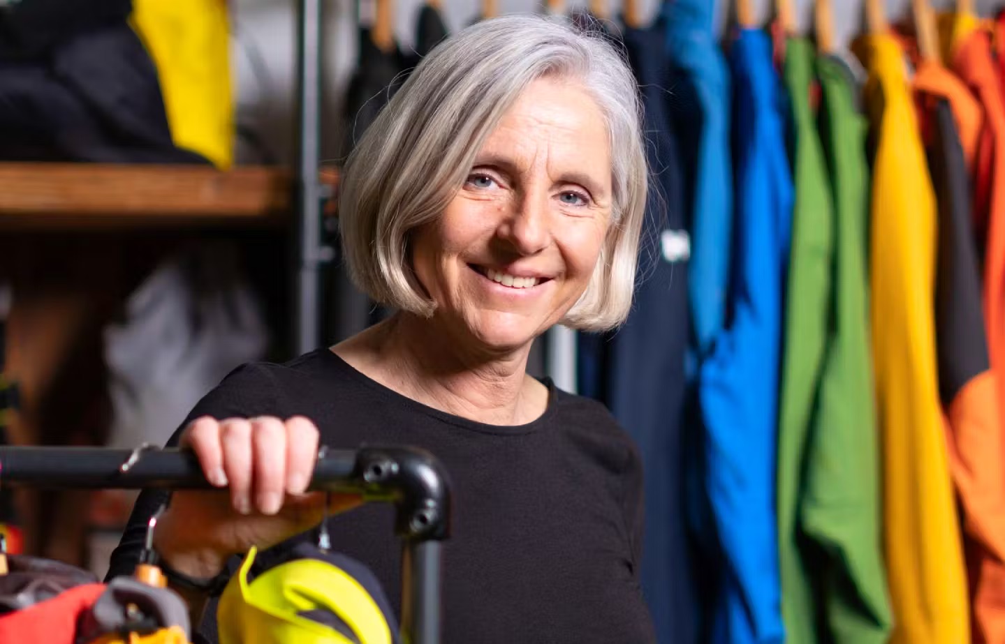 … sagt Isa Schindler, Geschäftsführerin des ersten Schweizer Outdoor-Secondhand-Shops «2nd Peak» und «Schweizer Handarbeit bedeutet auch Schweizer Löhne».ZVG