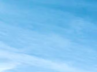 Per promuovere lo sviluppo di carburanti sostenibili, la Svizzera sostiene anche start-up come Synhelion. Lo spin-off dell'ETH vuole produrre combustibili sostenibili su larga scala, a partire dall'energia solare.Synhelion