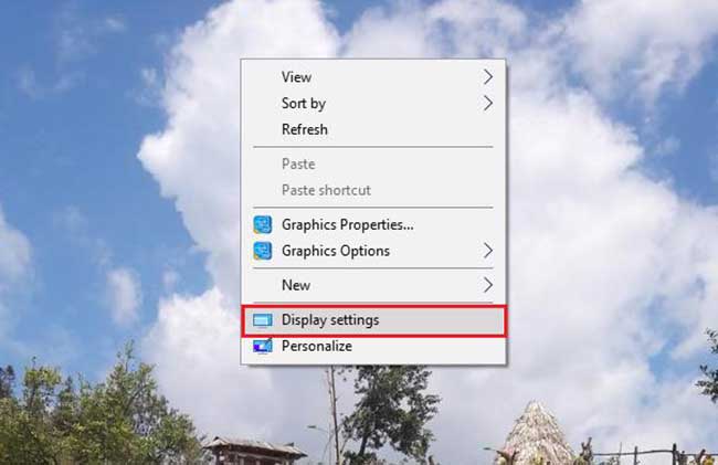 Chọn vào mục Display Settings