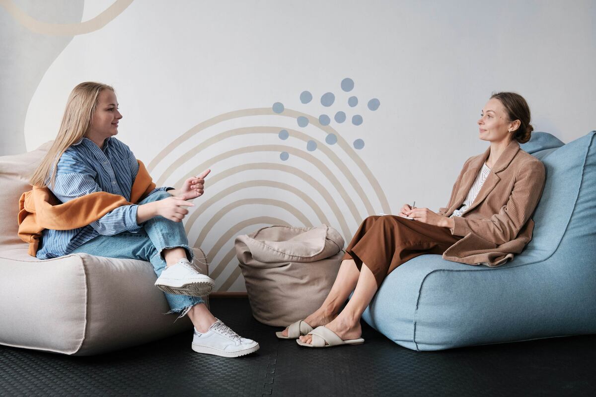 What Is EMDR Therapy and How Does It Help With Addiction Recovery?