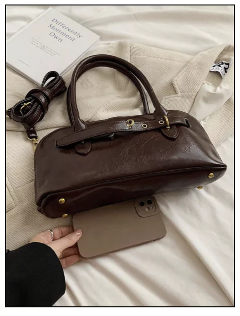 Lifestyle imagery for eCommerce Facebook Marketplaces