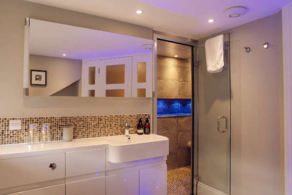 Staffa & Iona - elegant, contemporary super king-size rooms with wonderful sea views