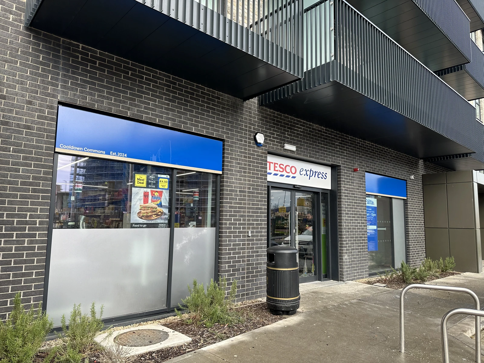 photo 2 Supermarché à Dublin