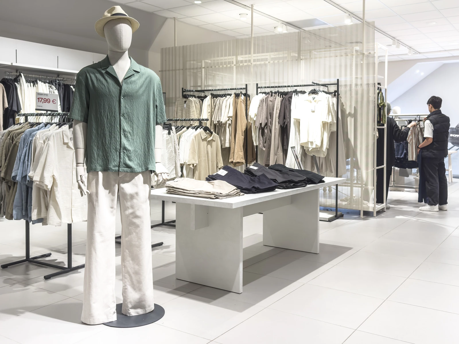 photo 4 Commerce à Gouda 