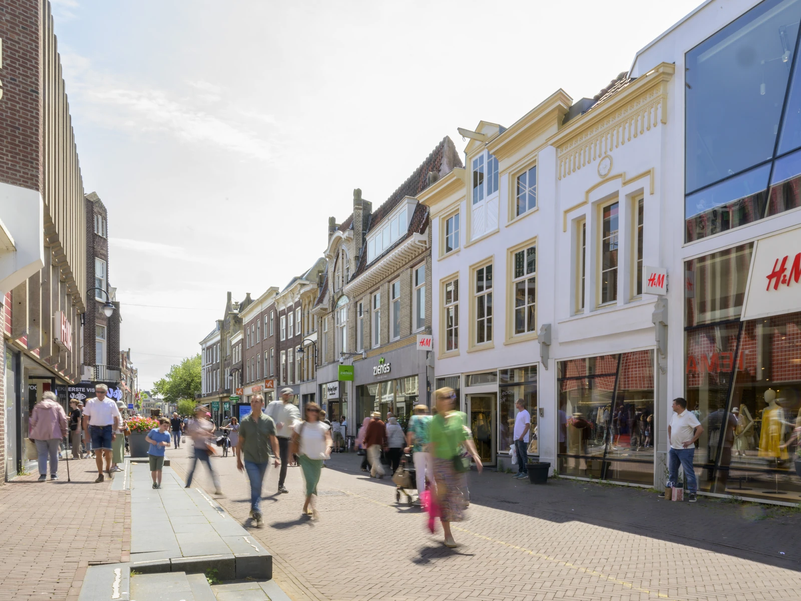 photo 3 Commerce à Gouda 