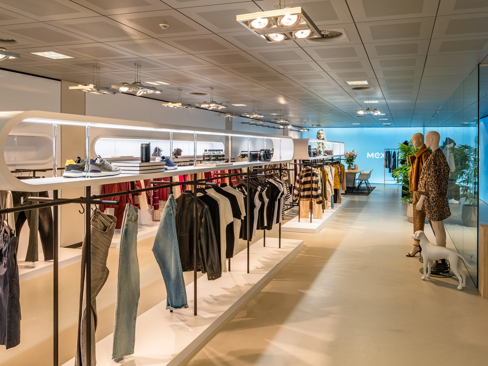 photo 4 Entrepôt et bureaux à Drunen