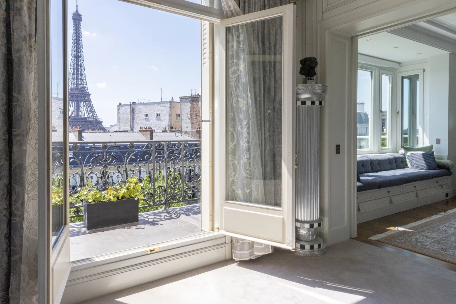 Appartement 7 pièces 333 m² · à Paris · 333 m² · 12 600 000 €