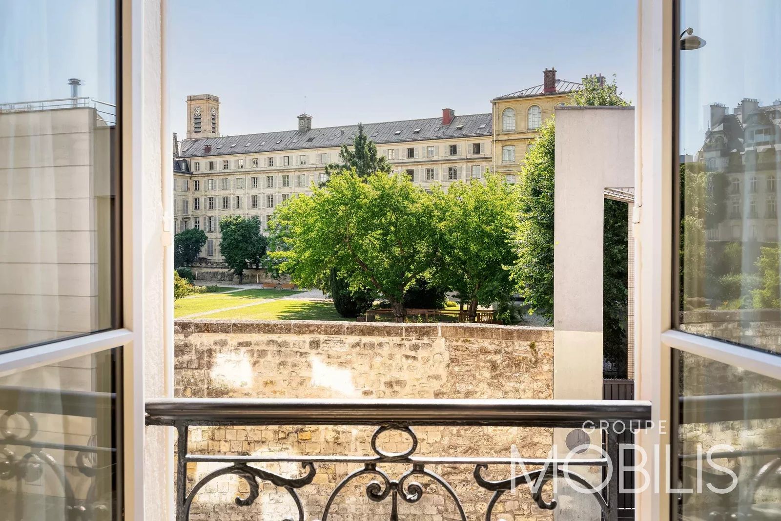 Appartement 5 pièces 99 m² · à Paris · 99 m² · 685 000 €