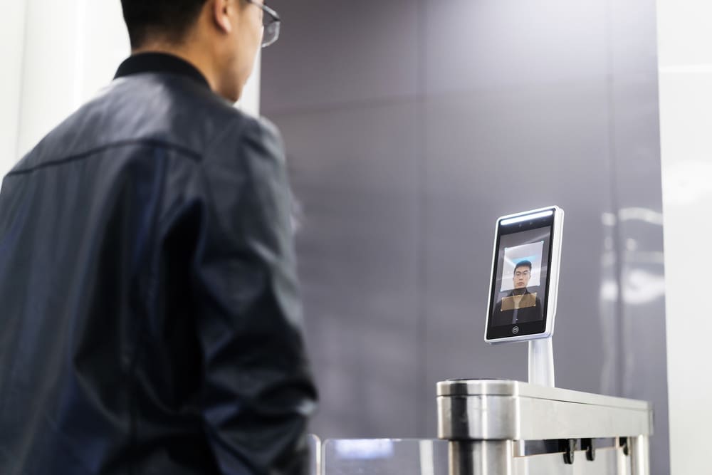 Contactless Travel: Your Essential Guide to the Future of Air Mobility 