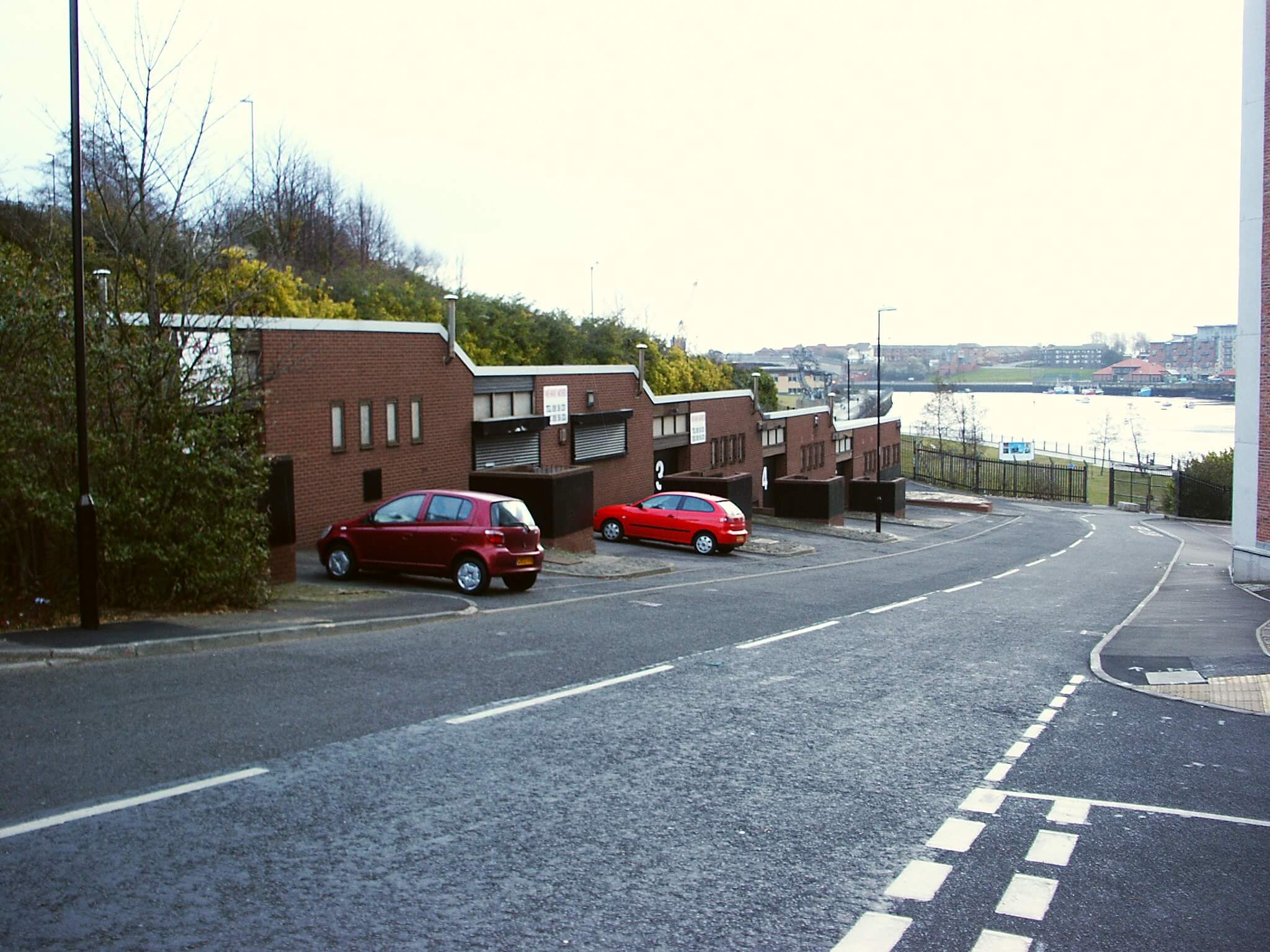 GM Brown | Huge Industrial Space Available For Rent in Paisley