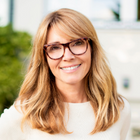 Sellaboo verified user Stacey Dahl.