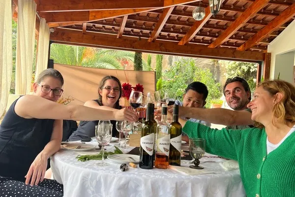 Wine and Sugar Walking Tour in Madeira - team 3