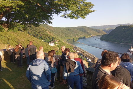 Hiking in Rhine Valley - Team 1