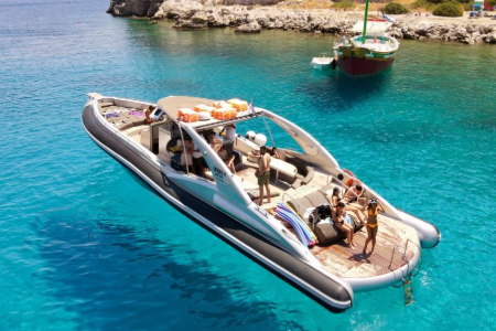 Boat tour in Rhodes - Team 3
