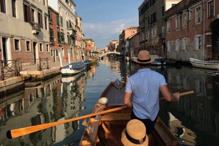 Venetian rowing in Venice - Team 1