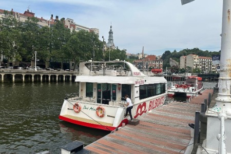Boat tour in Bilbao - Team 2