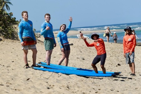 Surfing in Cabarete - Team 3