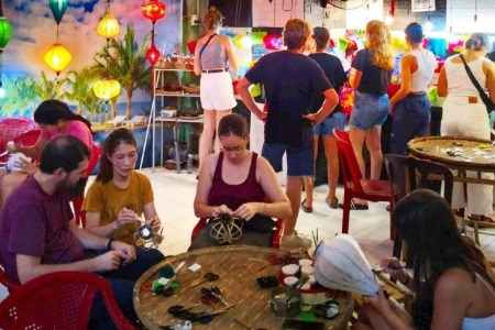 Lantern making in Hoi An - Team 2