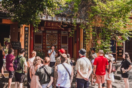 Walking tour in Hoi An - Team 3