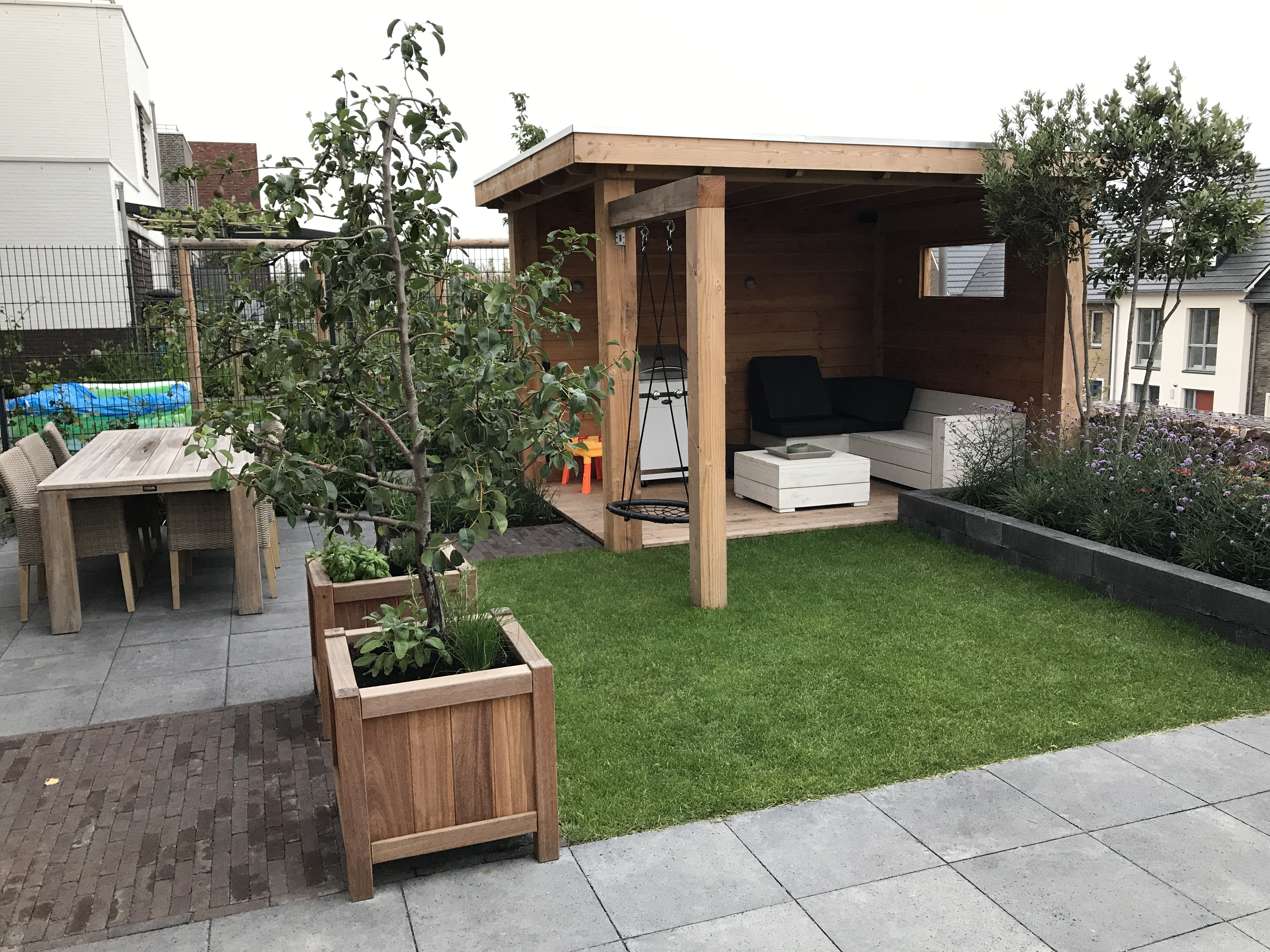 tuinontwerp welkestijlpastbiju stadstuin satter