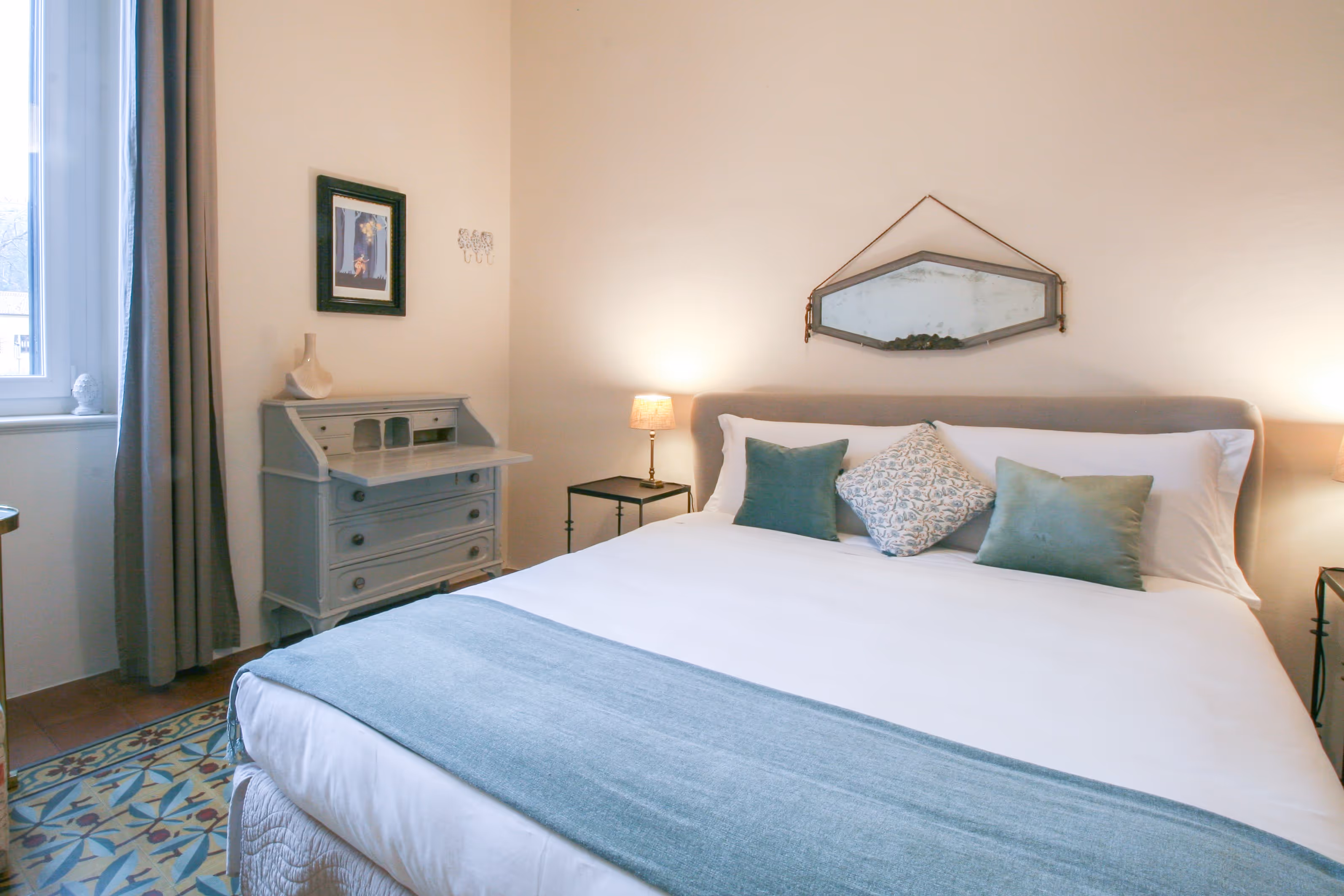 Seconda camera matrimoniale nella suite privata di Verona