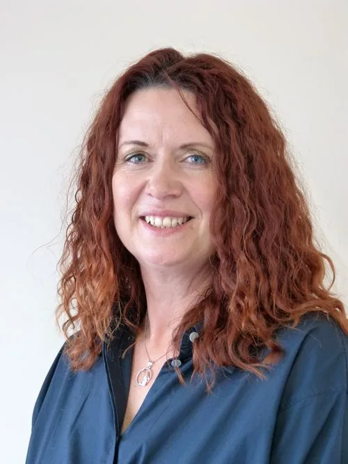 Karen Littleford headshot