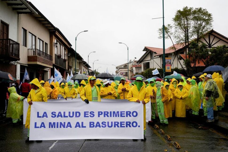 Tens of Thousands Protest Dundee's Ecuador Mine Project Near Key Water Reserve