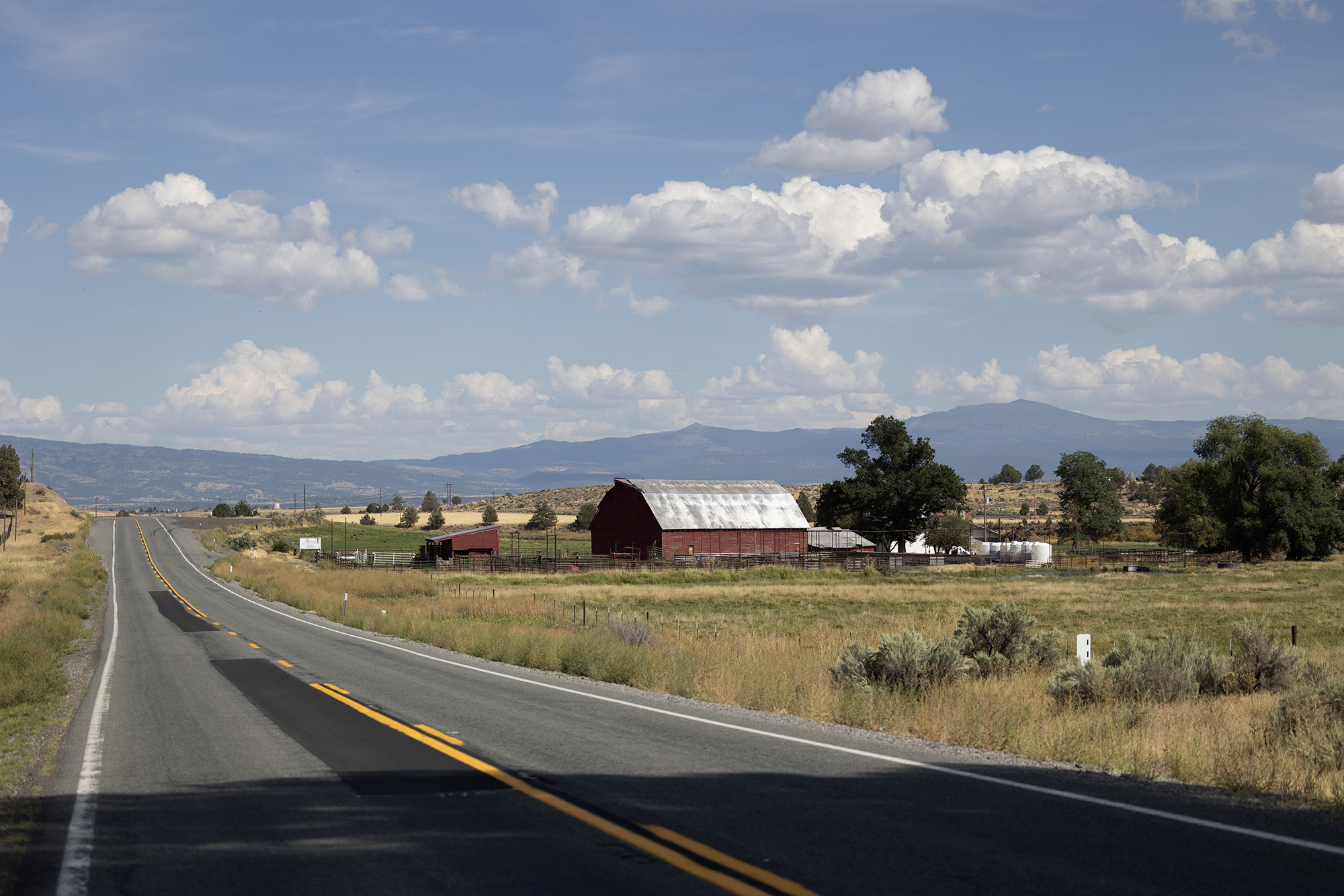 These rural Californians want to secede. Newsom’s maps would pair them with Bay Area liberals