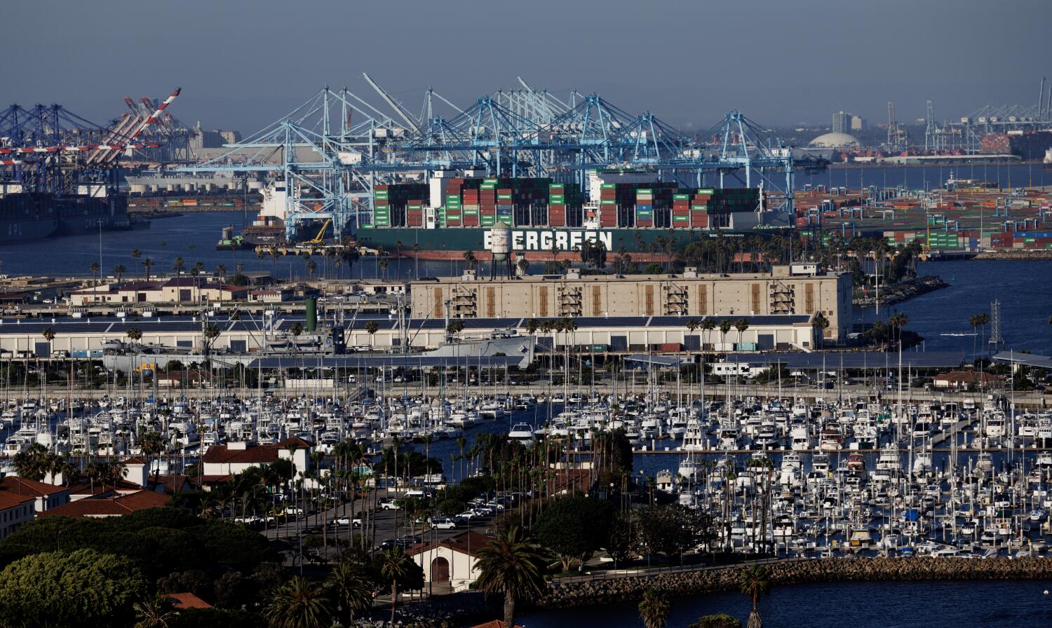 L.A. air officials approve port pollution pact as skeptics warn of 'no clear accountability'