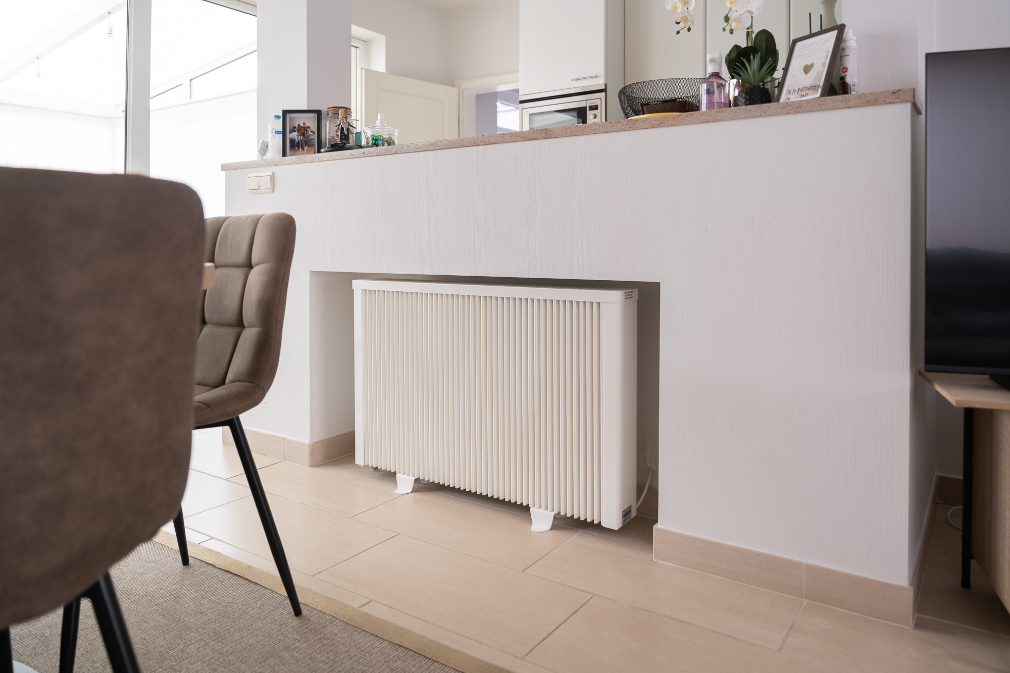 Zonnepanelen, airco, warmtepomp en Elkatherm® elektrische radiatoren in Ursel