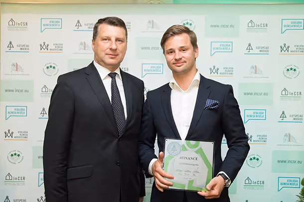 4finance Raimonds Vējonis