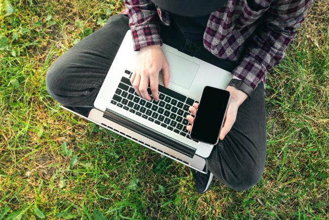 Telefons, dators un cita elektronika – kā pagarināt ierīču kalpošanas laiku?
