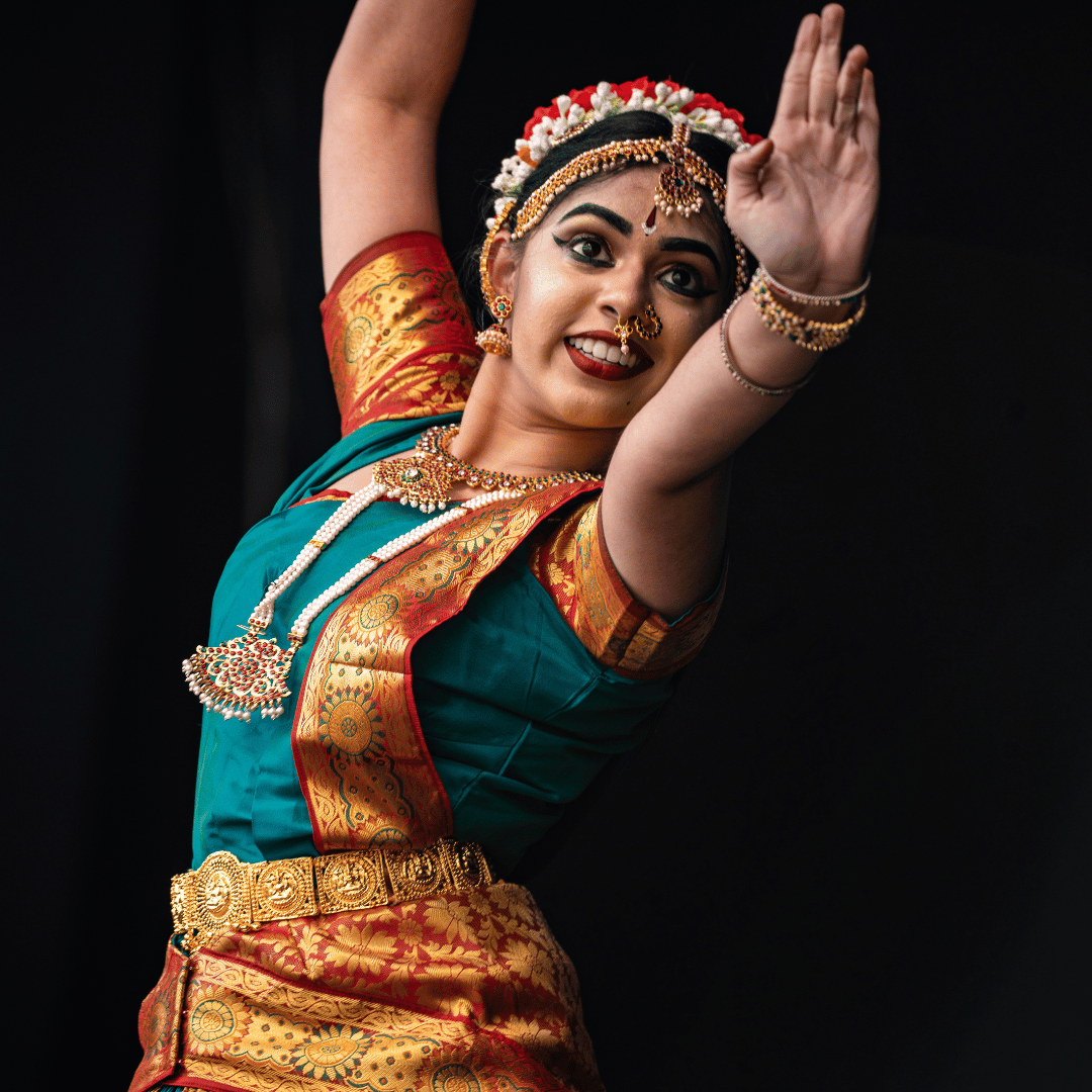 Photograph of performer at Auckland Diwali festival