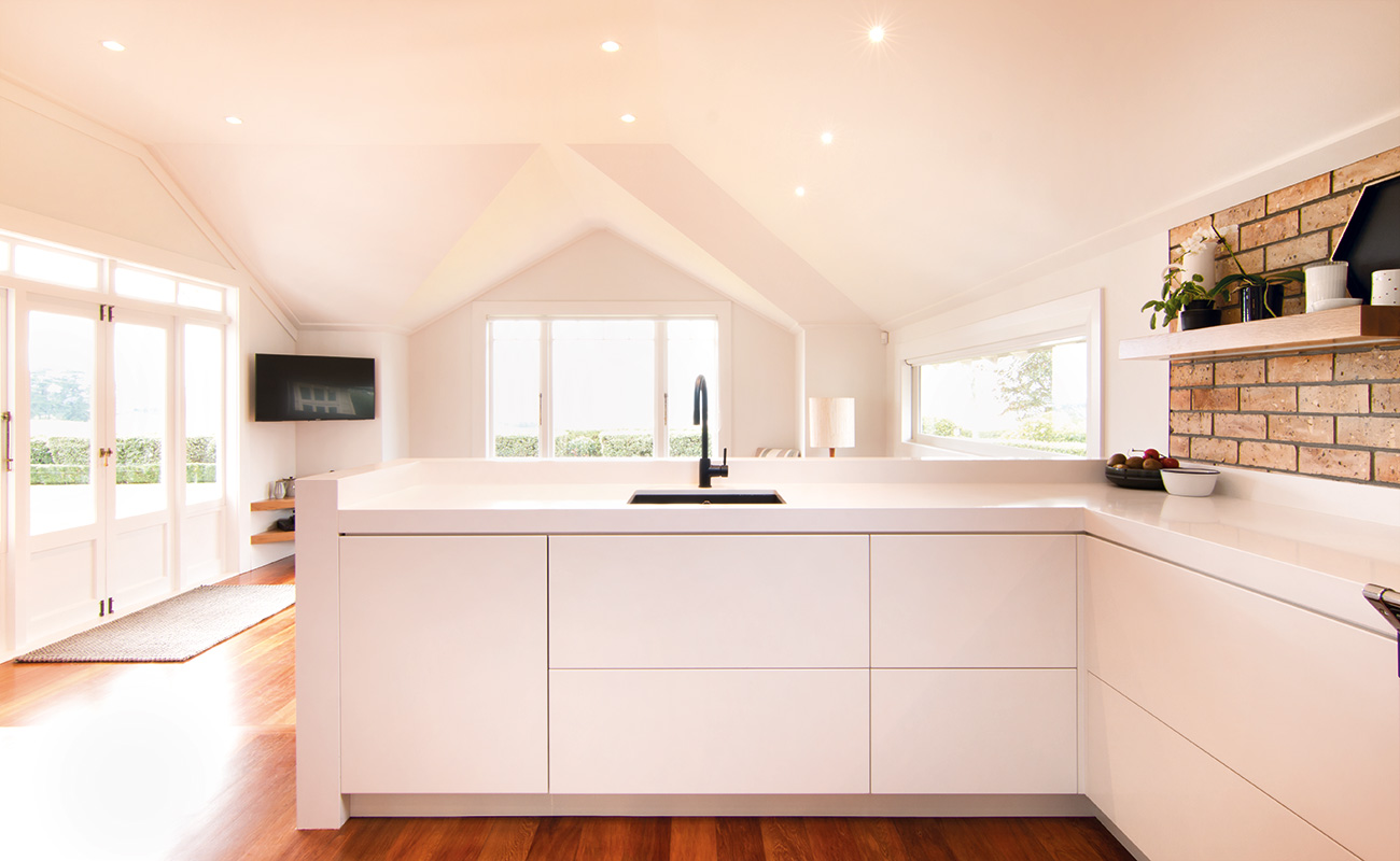 U-shaped kitchen renovation