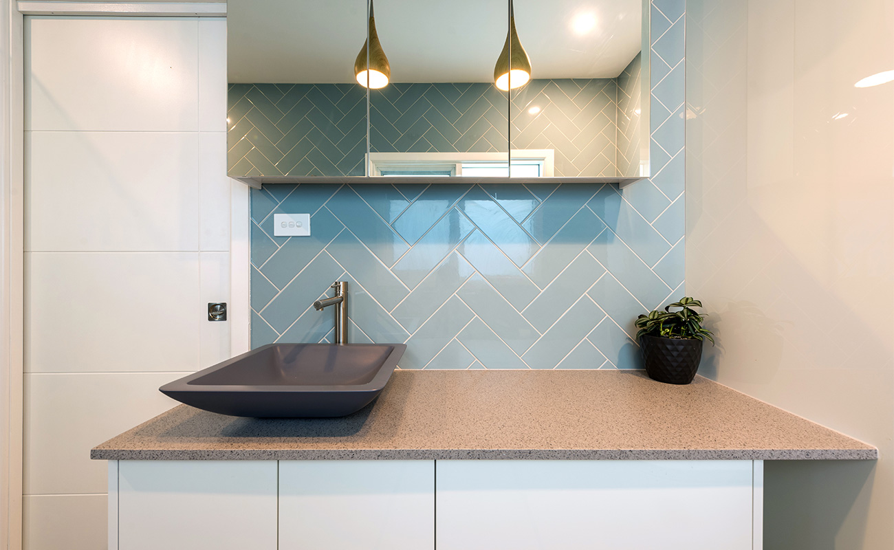 blue-bathroom-tiles
