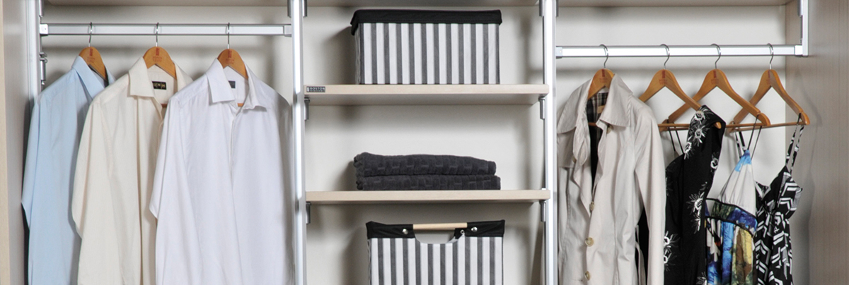 Well designed wardrobe with plenty of hanging and shelf space