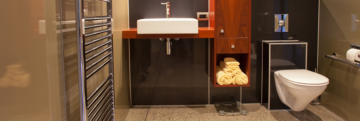 An bathroom designed to be accessible for disabled and elderly