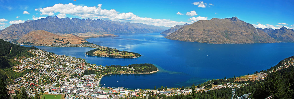 panoramic view of queenstown