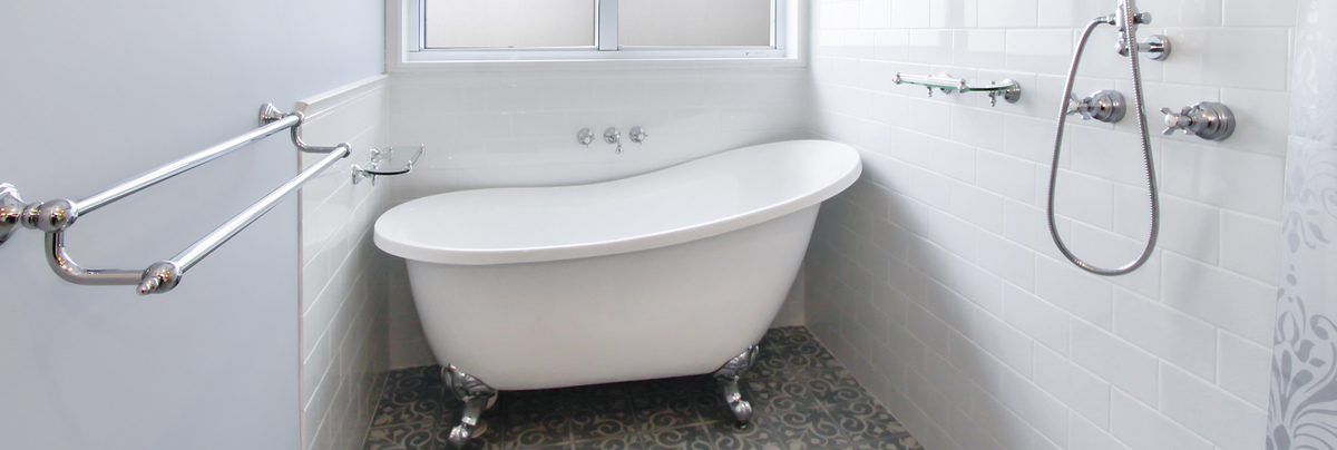 French provisional bathroom