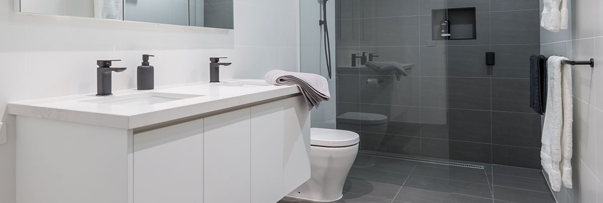 Modern Bathroom in Victoria