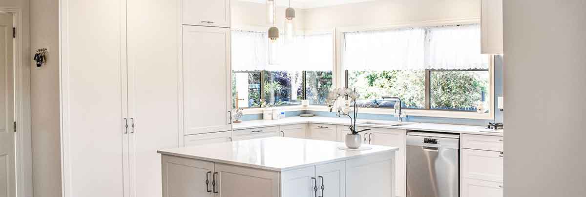 A light and bright kitchen that flows