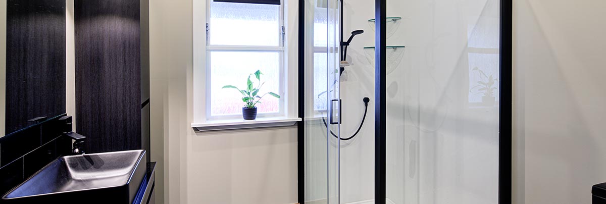 An Urbanised Bathroom in Upper Hutt, Wellington