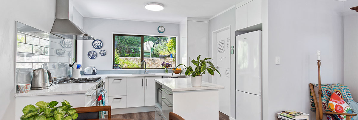 kitchen renovation, this 1980s build was transformed into a contemporary home.