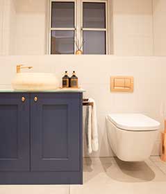 Ensuite bathroom