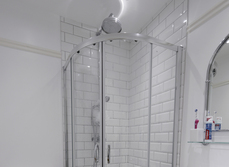ensuite shower head