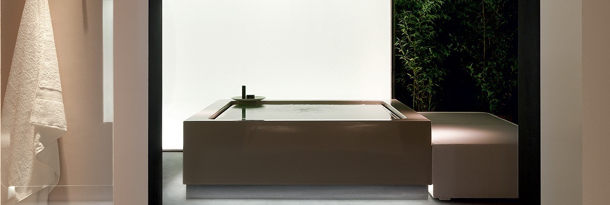 Kos Quadrant freestanding minipool with infinity edge