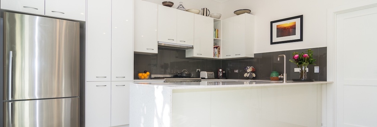 Refresh Renovations offers premium interior design services in Franklin.\n