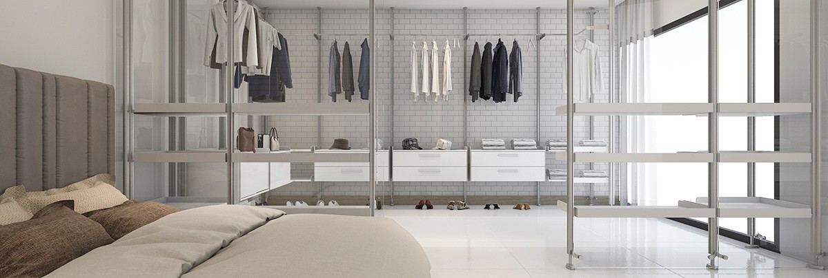 Well functioning walk-in wardrobe.
