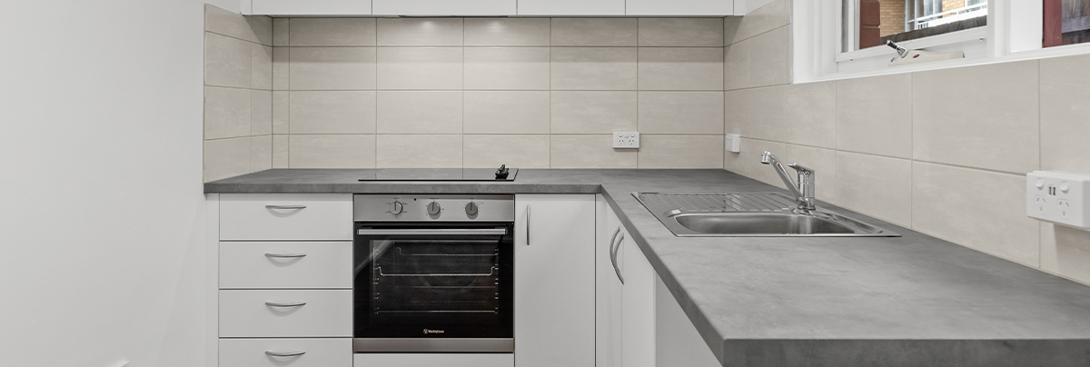 white tile splashback